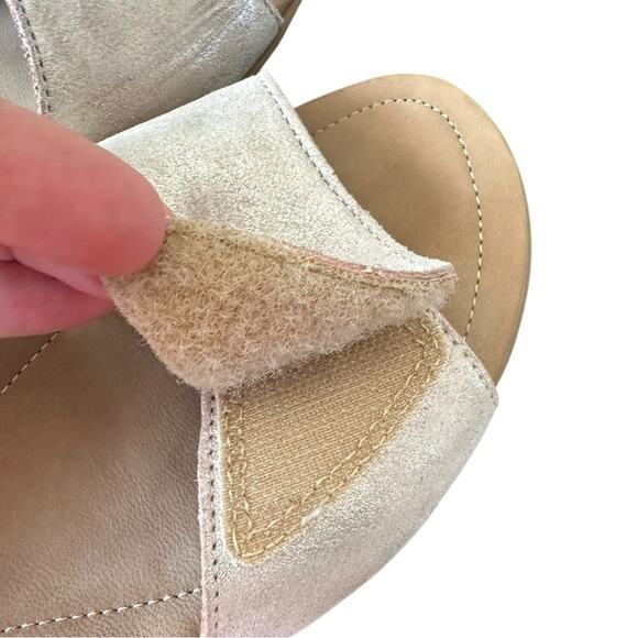 Mephisto Pattie Velcro Sandals Neutral Boho Summer Coastal Mermaid Seashell 7 - Picture 9 of 11